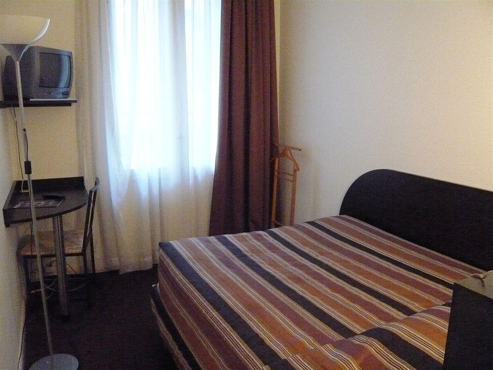 เลอ คาปิตอล Hotel ตูลูส ภายนอก รูปภาพ